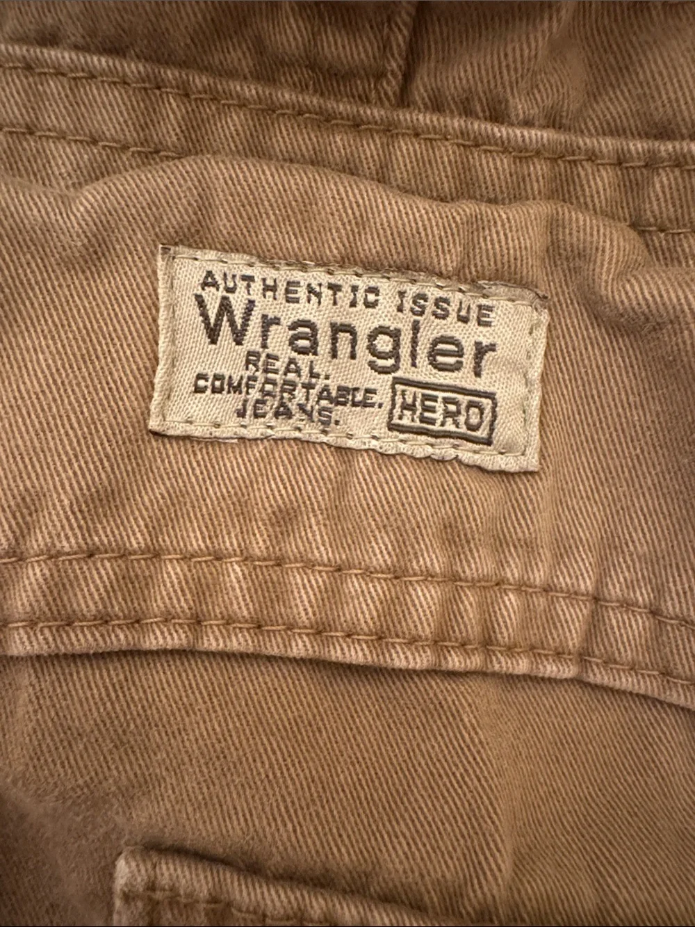 Wrangler Brown/Tan Cargo Shorts with Flap Pockets
